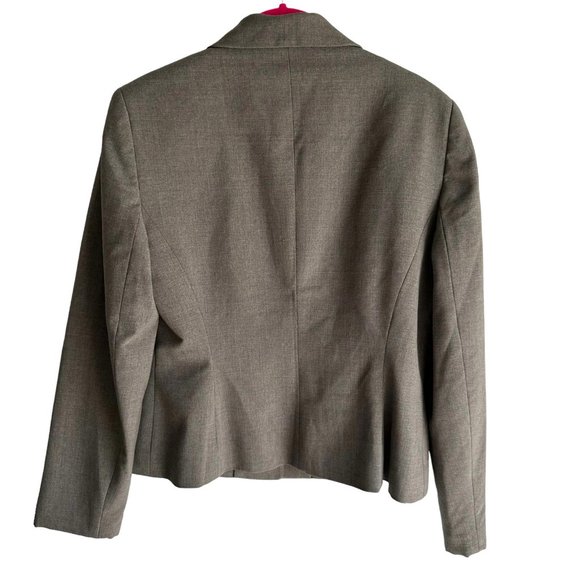 ANN TAYLOR  Wool Blend Taupe 5-Button Short Length‎ Ladies Career Blazer, 8P - Picture 2 of 5